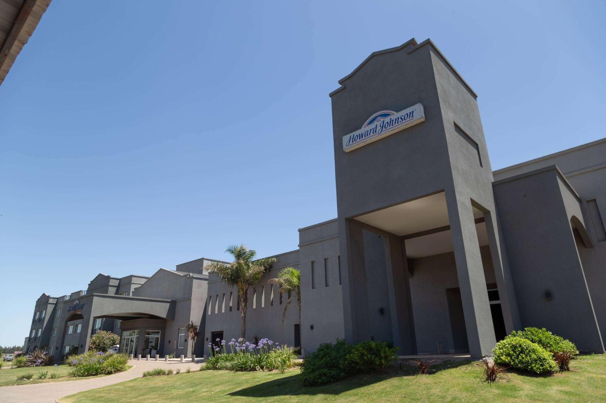 Howard Johnson & Hotel 4*