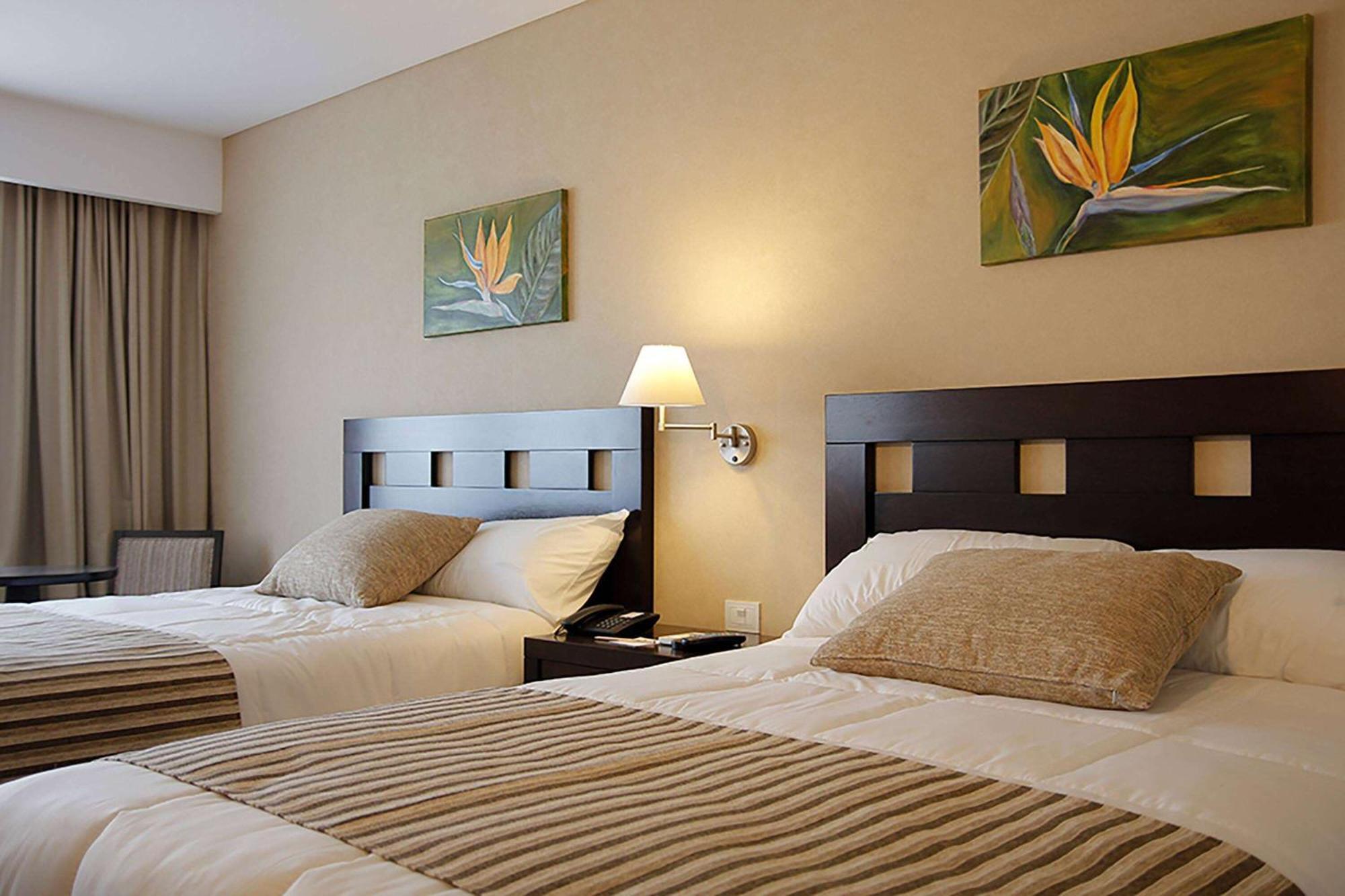 Hotel Howard Johnson &