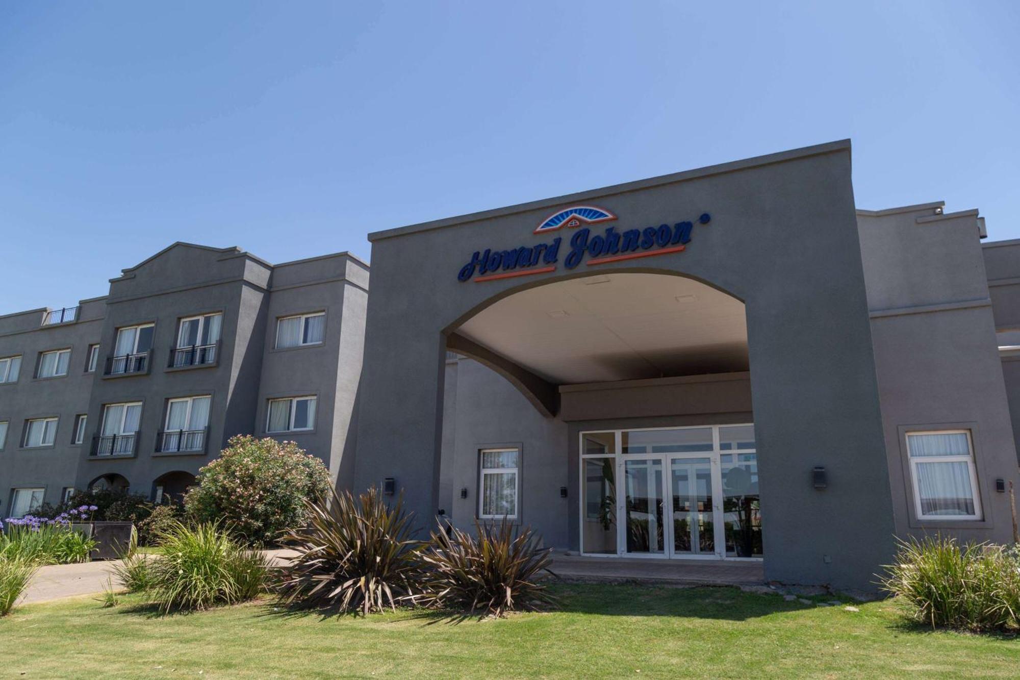 Howard Johnson &